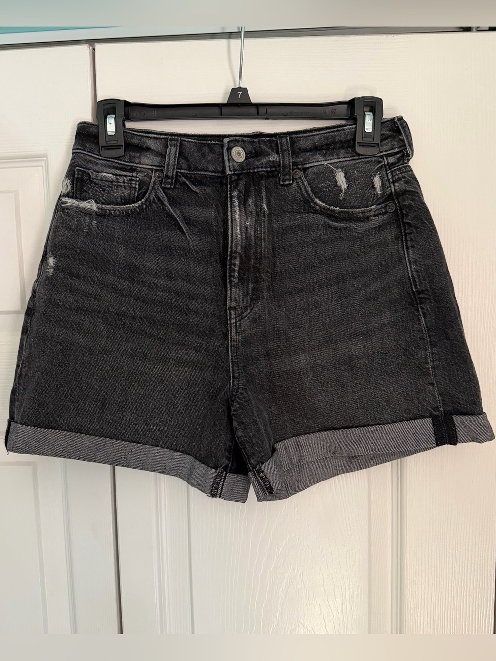 American Eagle Outfitters Black Mid-Rise Rolled Hem Denim Shorts